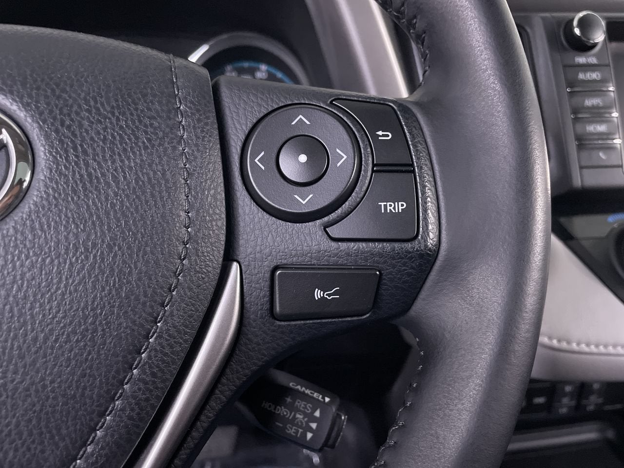 2018 Toyota RAV4 Hybrid Hybrid XLE