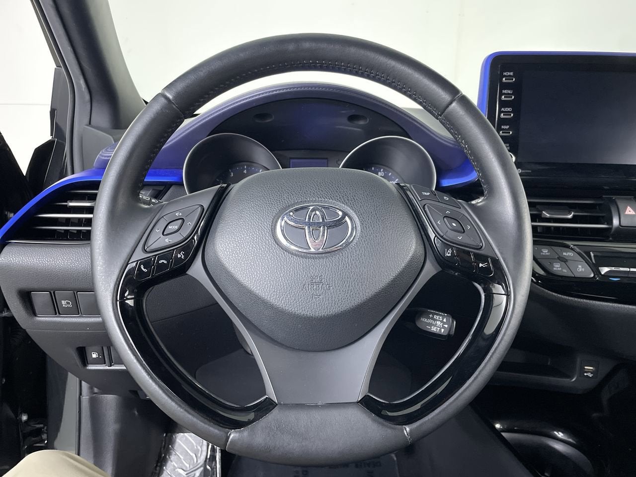2020 Toyota C-HR XLE