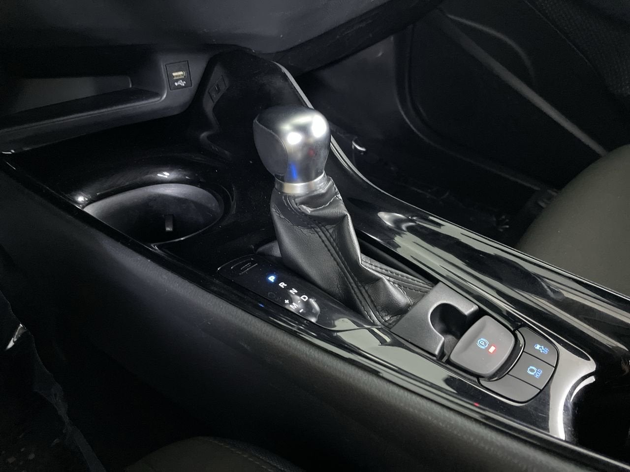 2020 Toyota C-HR XLE