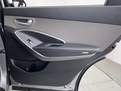 2018 Hyundai Santa Fe SE