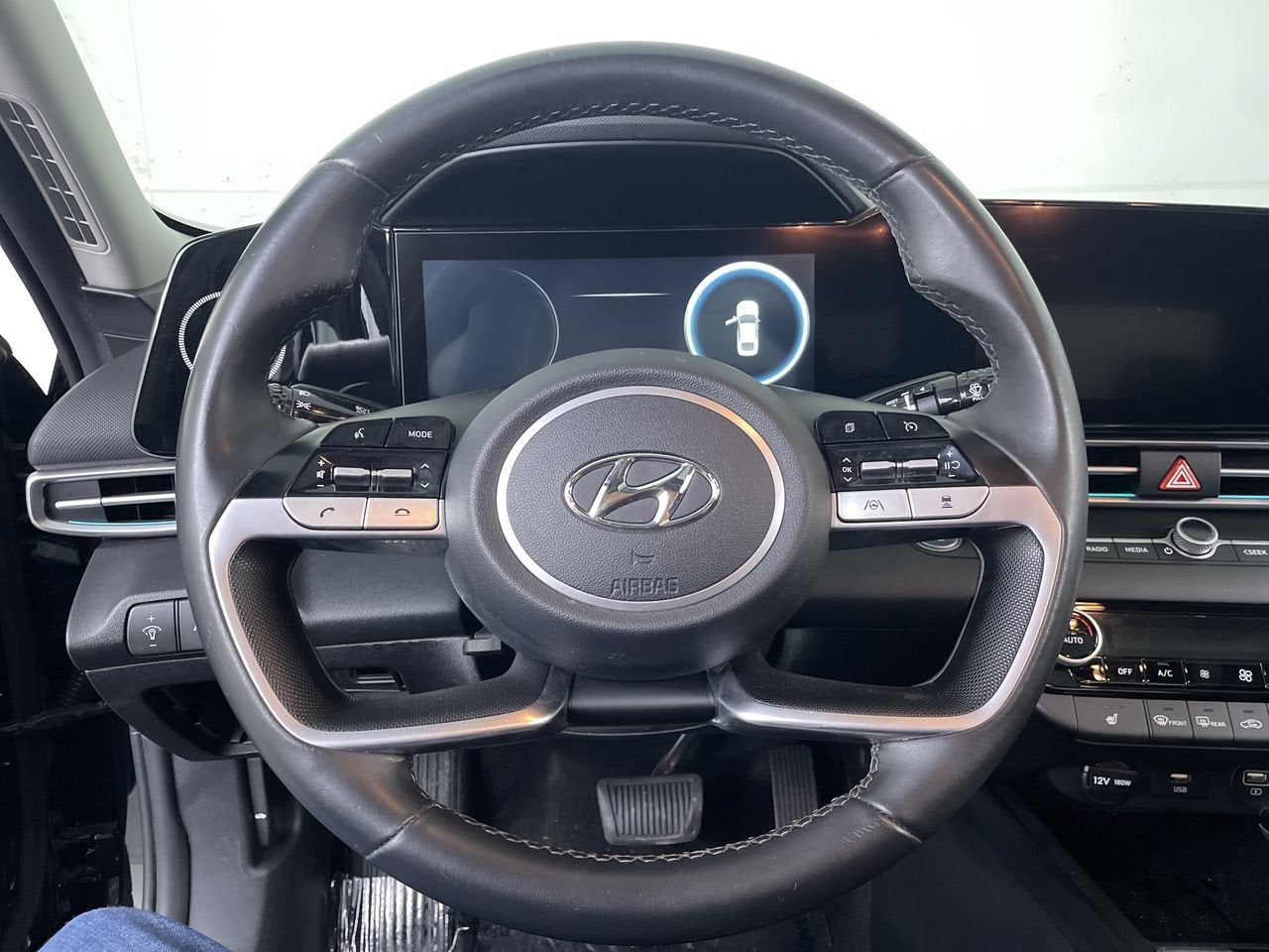 2022 Hyundai Elantra Limited