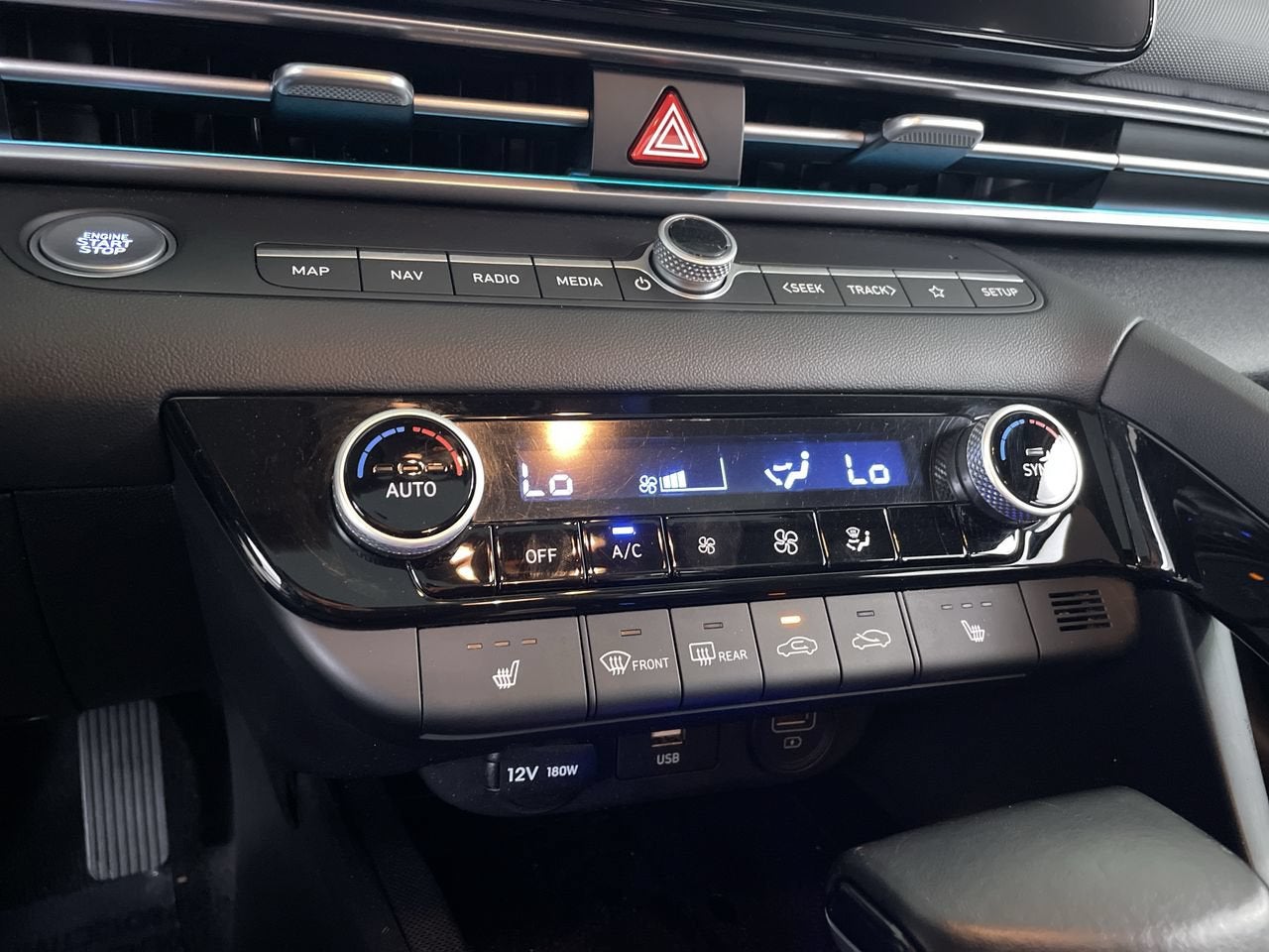 2022 Hyundai Elantra Limited