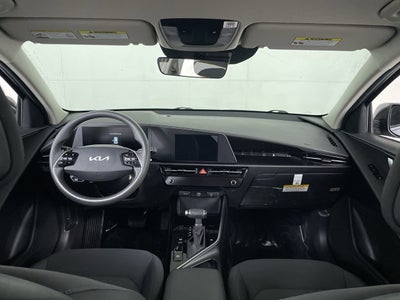 2025 Kia Niro LX