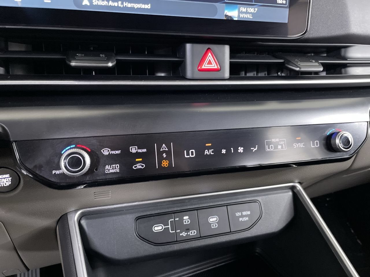 2025 Kia Carnival LXS