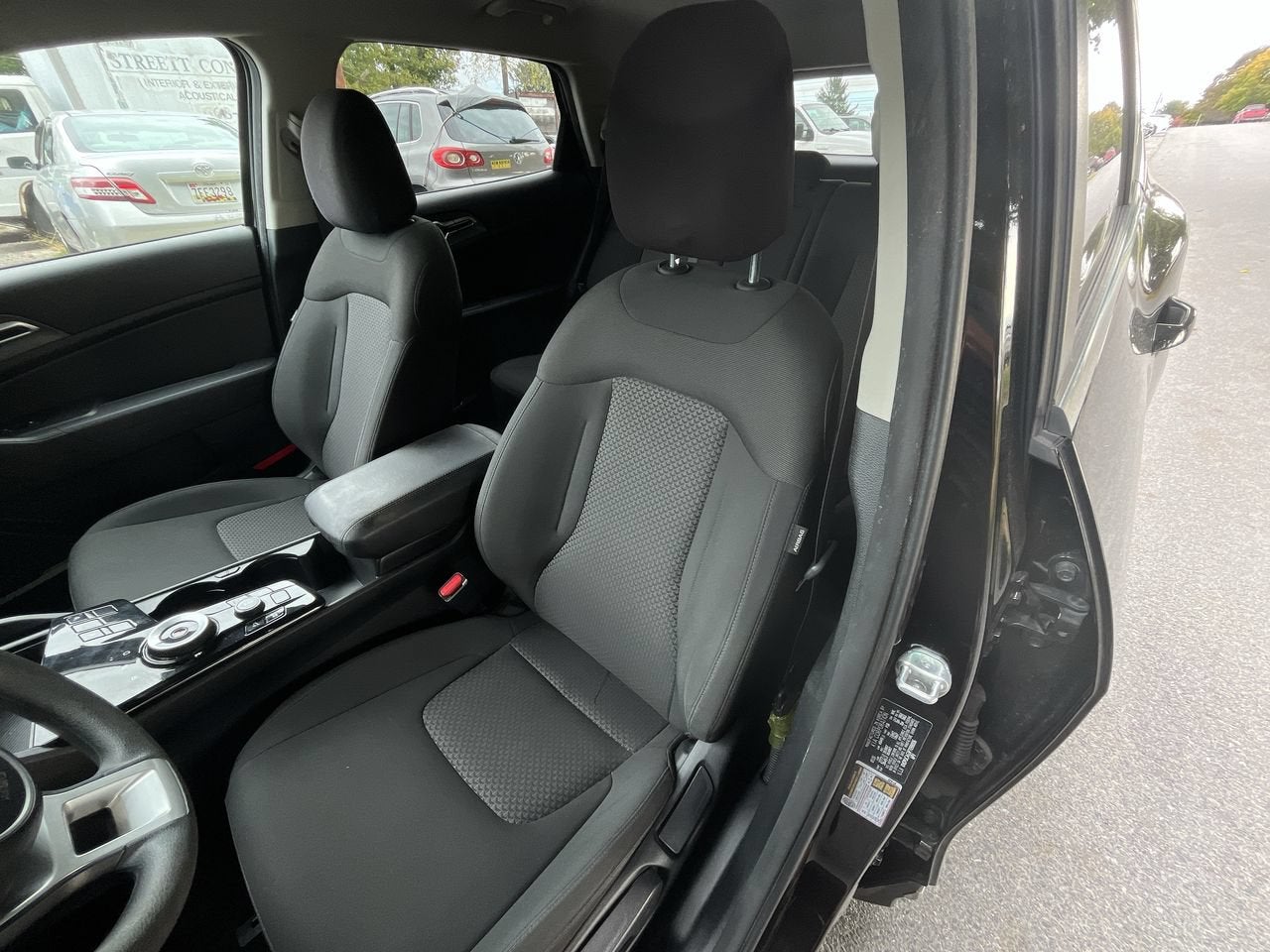 2023 Kia Sportage Hybrid LX