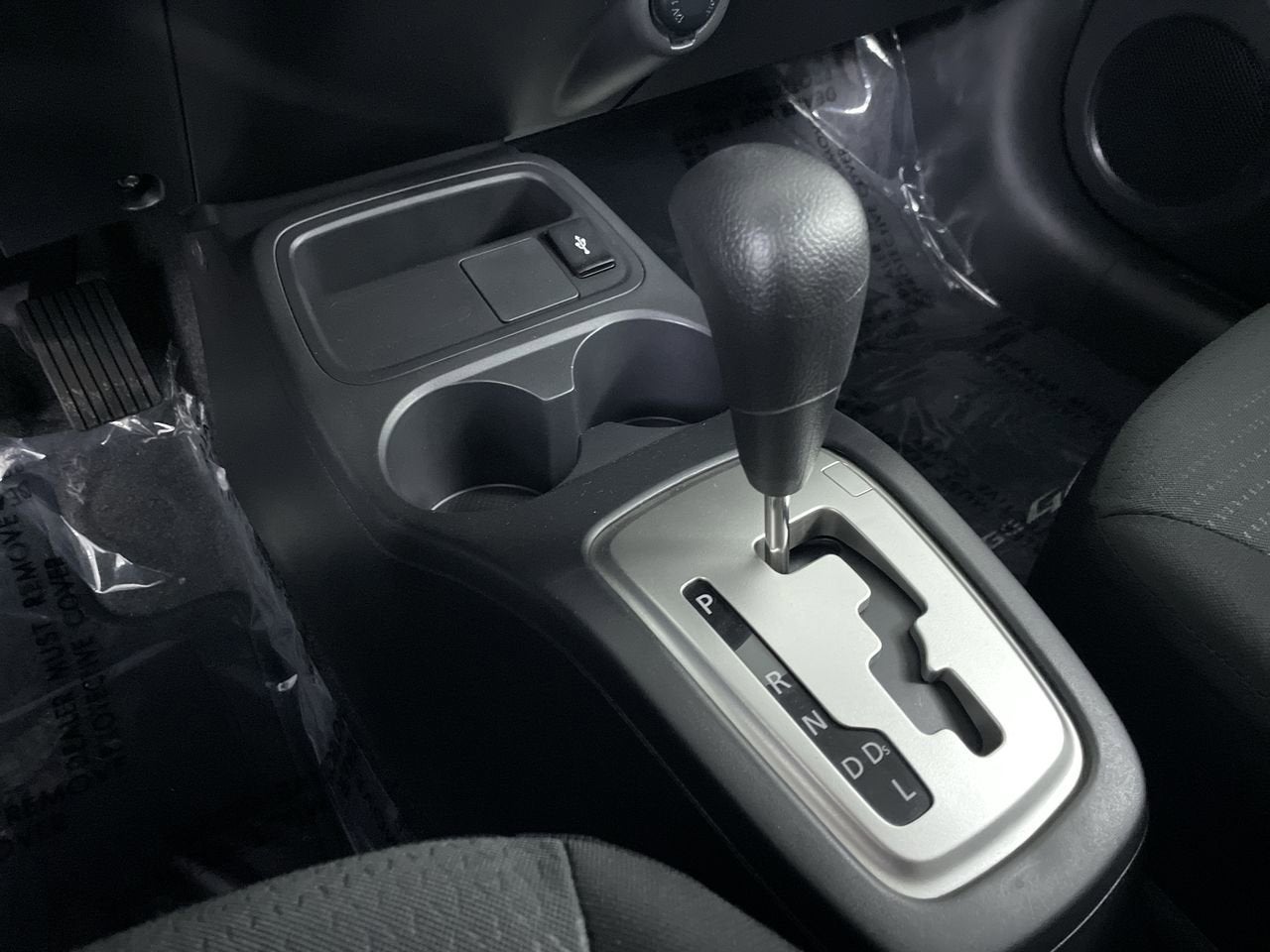 2024 Mitsubishi Mirage G4 LE