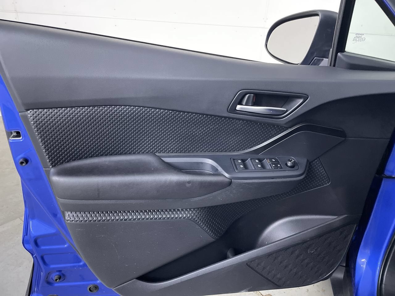 2019 Toyota C-HR LE