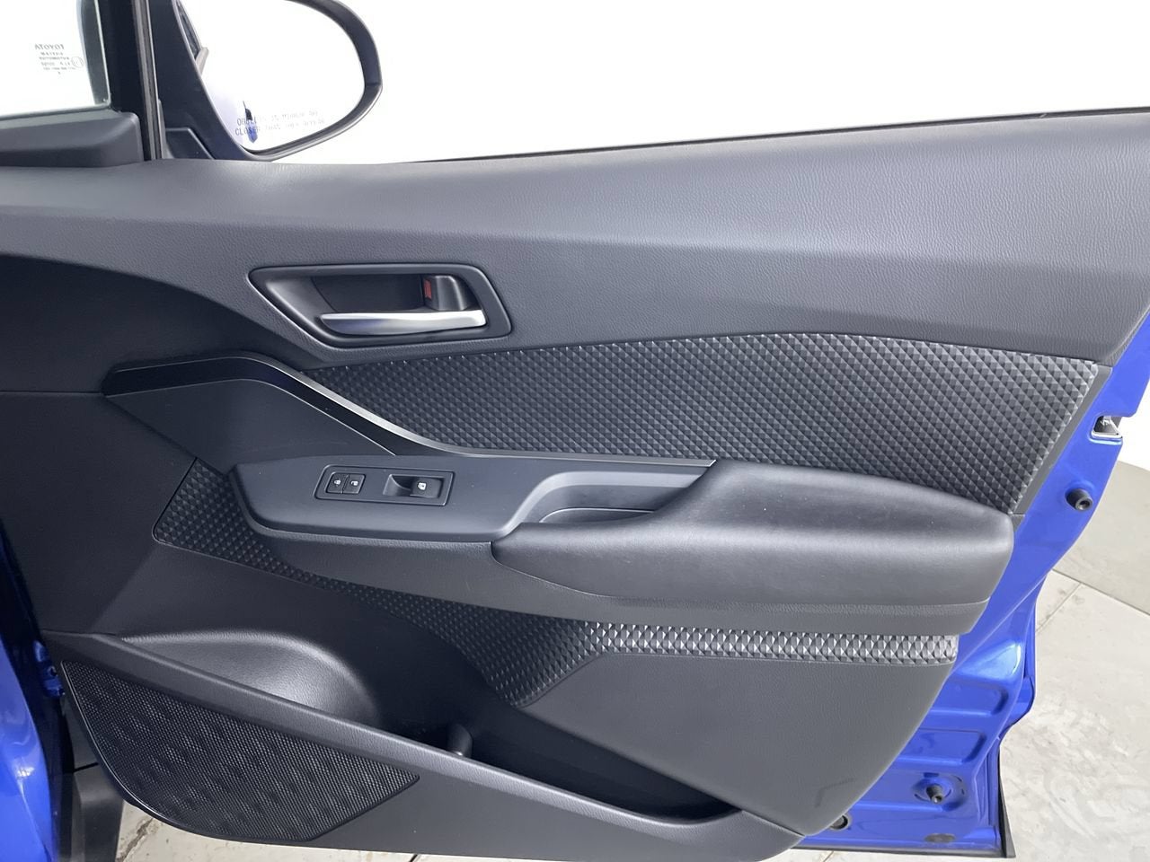 2019 Toyota C-HR LE