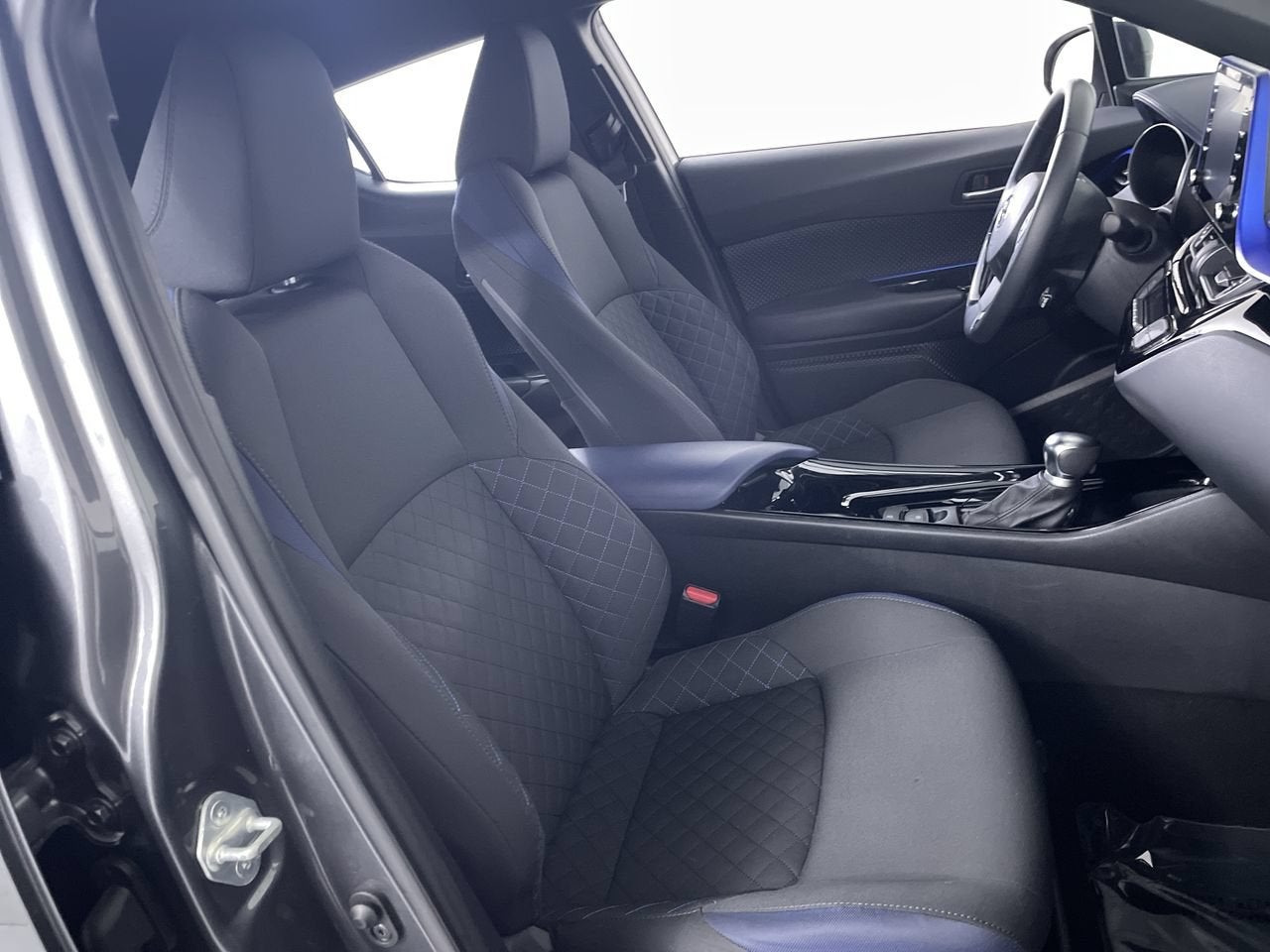 2020 Toyota C-HR XLE