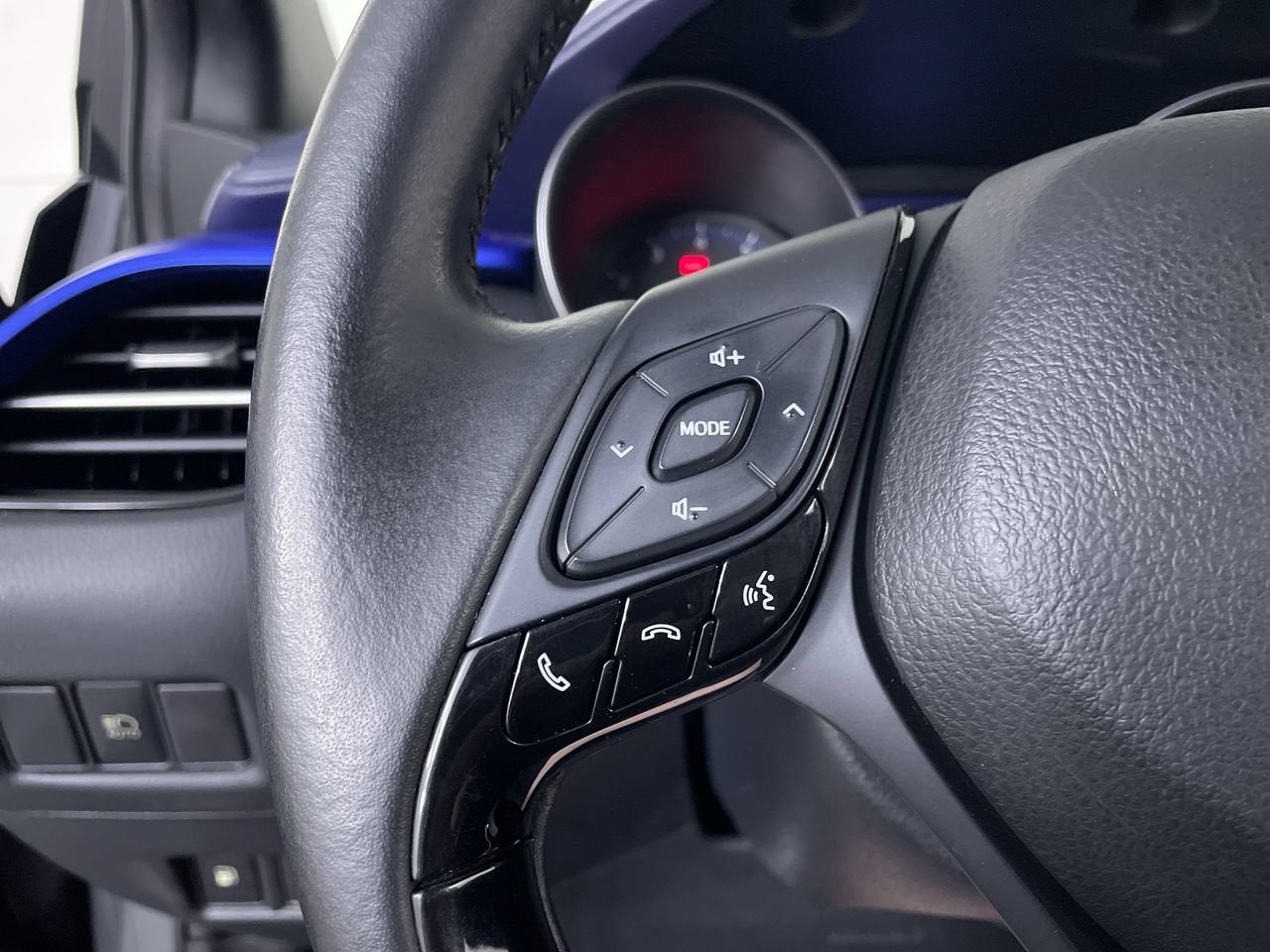 2020 Toyota C-HR XLE