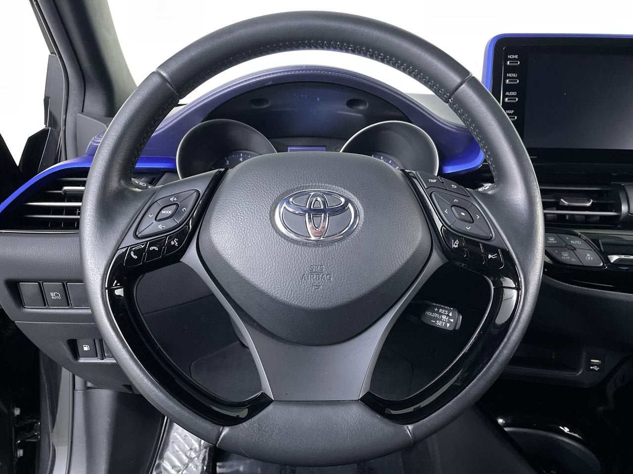 2021 Toyota C-HR XLE