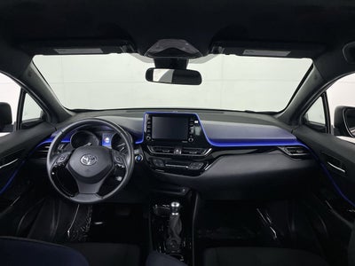2021 Toyota C-HR XLE