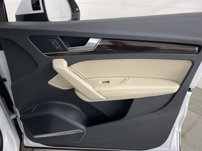 2019 Audi Q5 Premium Plus