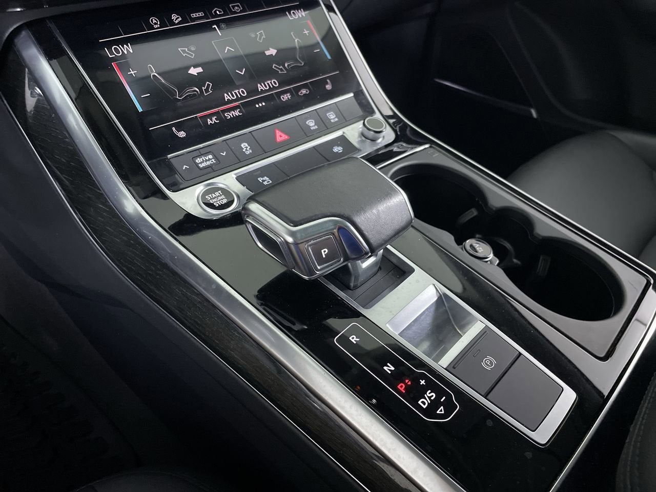 2021 Audi Q7 Premium Plus