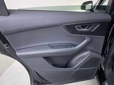 2021 Audi Q7 Premium Plus