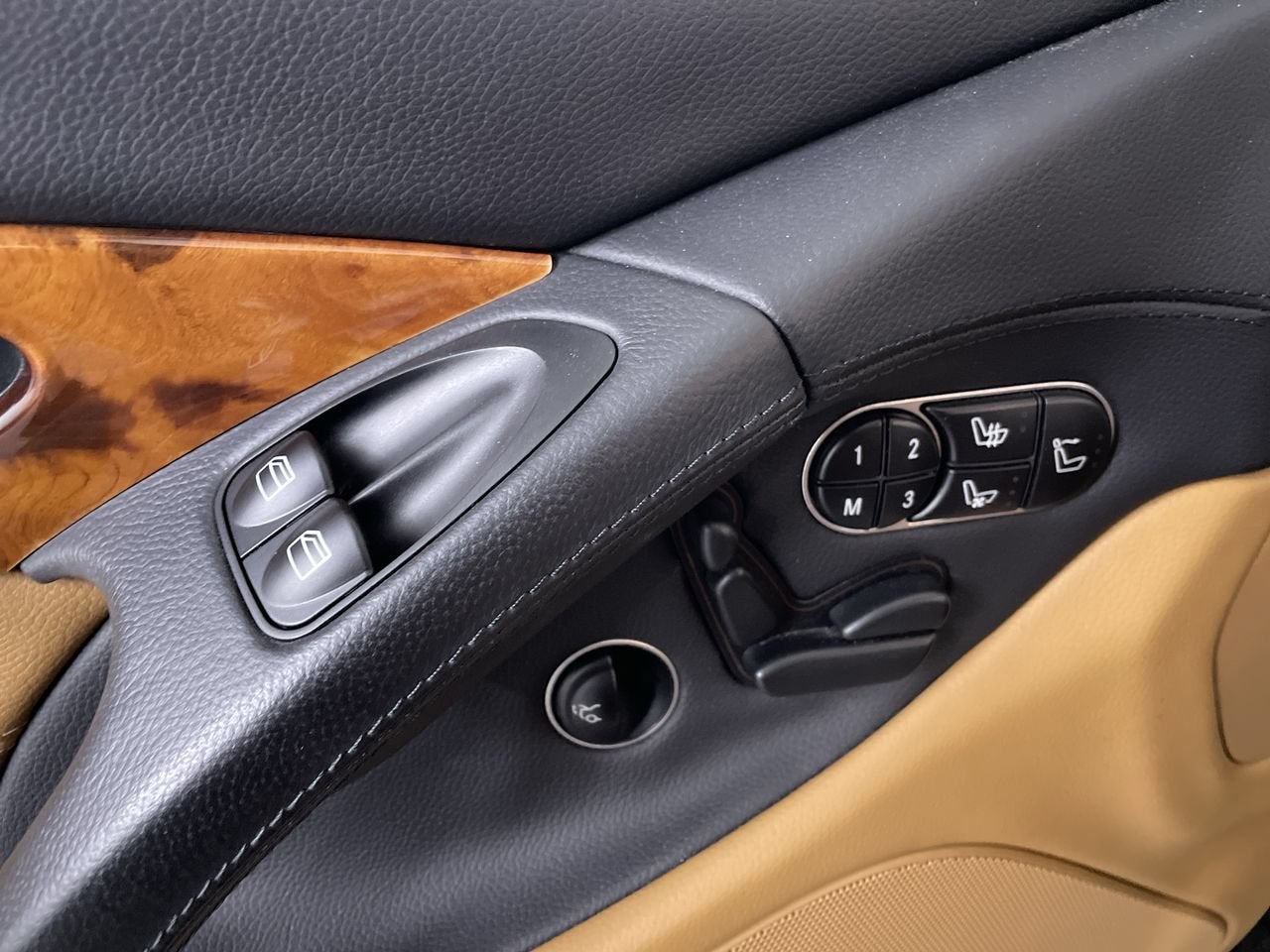 2011 Mercedes-Benz SL-Class SL 550