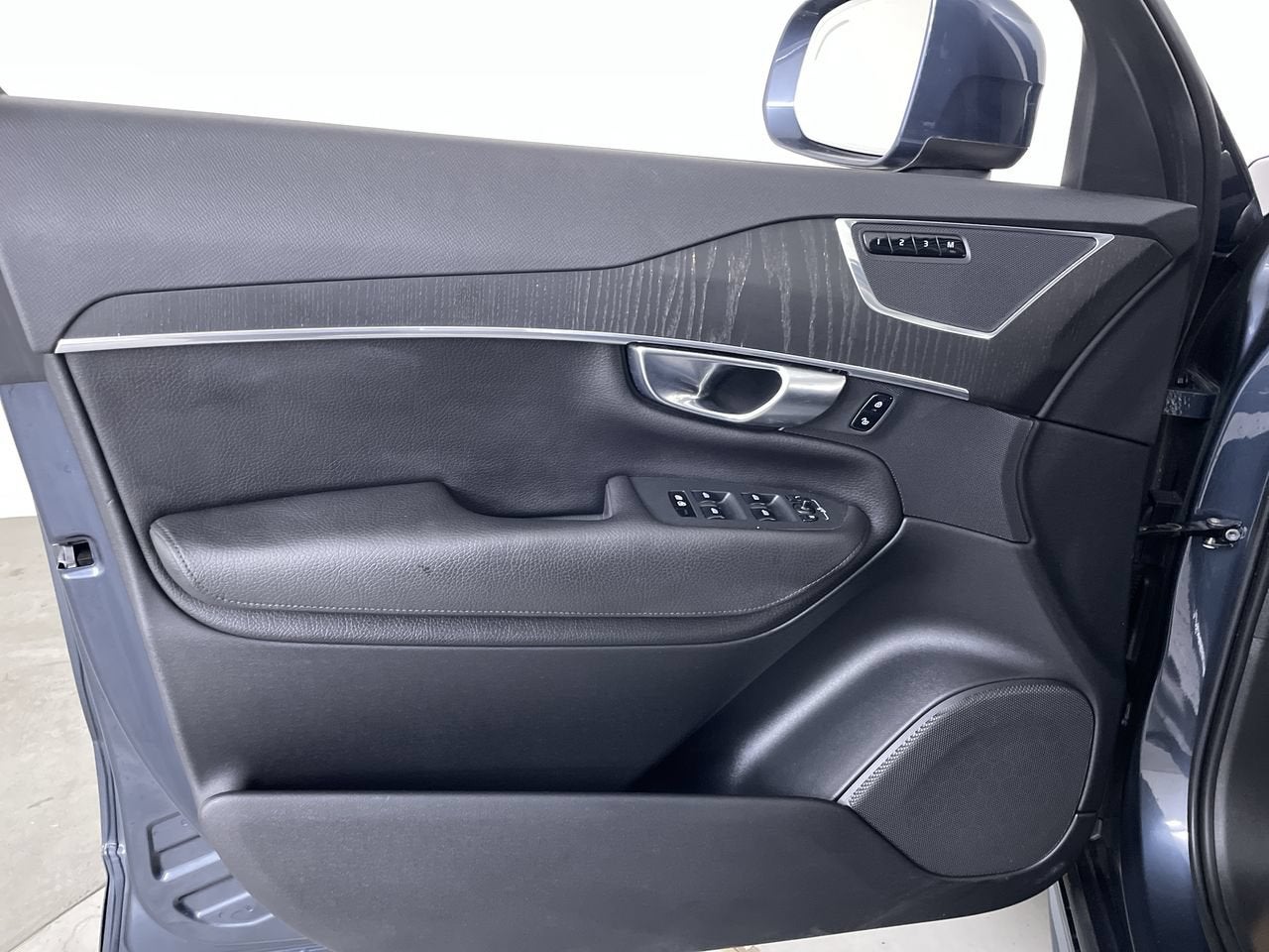 2020 Volvo XC90 Momentum