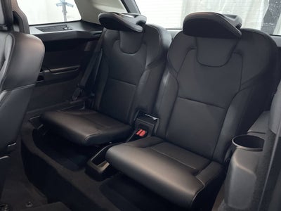 2020 Volvo XC90 Momentum