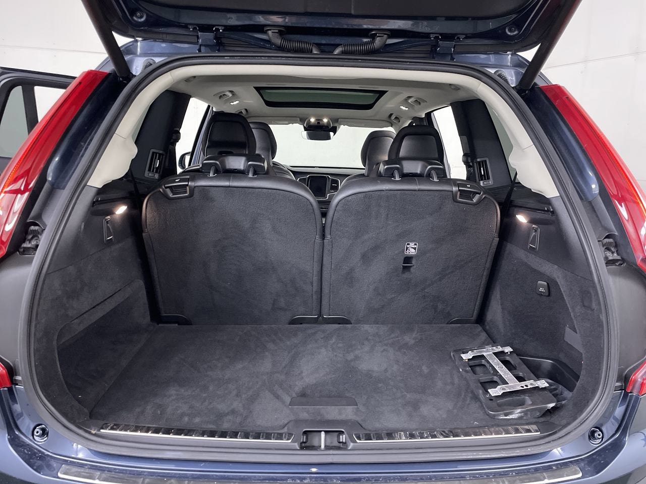 2020 Volvo XC90 Momentum