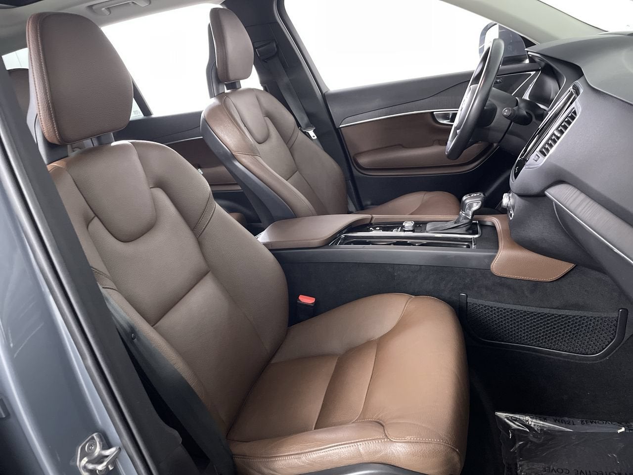 2020 Volvo XC90 Momentum