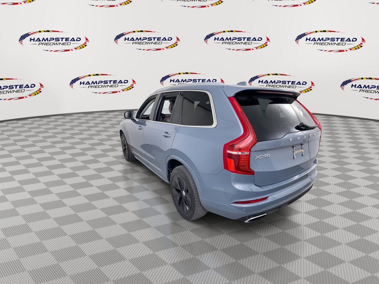 2020 Volvo XC90 Momentum