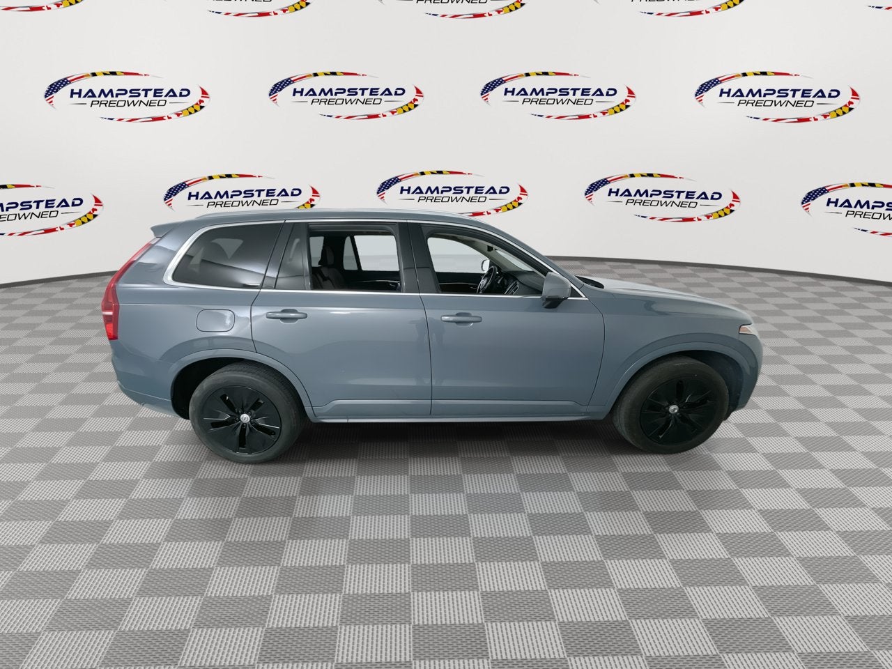 2020 Volvo XC90 Momentum