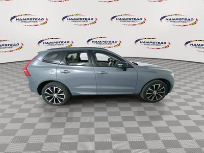 2023 Volvo XC60 Plus Dark Theme